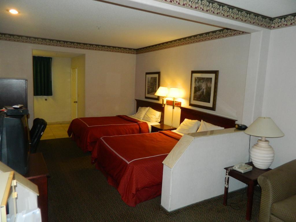 Capital Suites Blythe Habitación foto